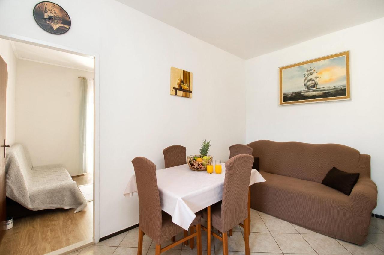 Apartment Ivan ヴーシ エクステリア 写真