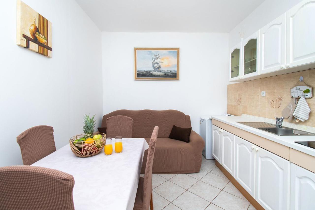 Apartment Ivan ヴーシ エクステリア 写真